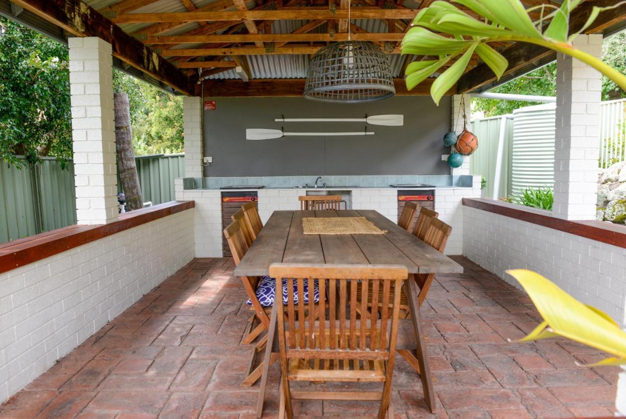 Mollymook Seascape Motel And Apartments (Adults Only) Екстериор снимка
