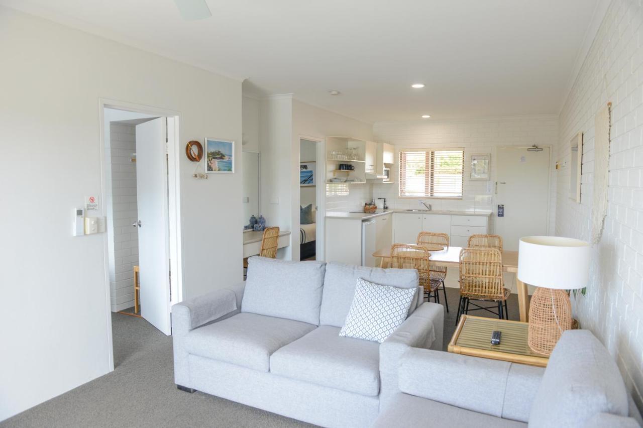 Mollymook Seascape Motel And Apartments (Adults Only) Екстериор снимка
