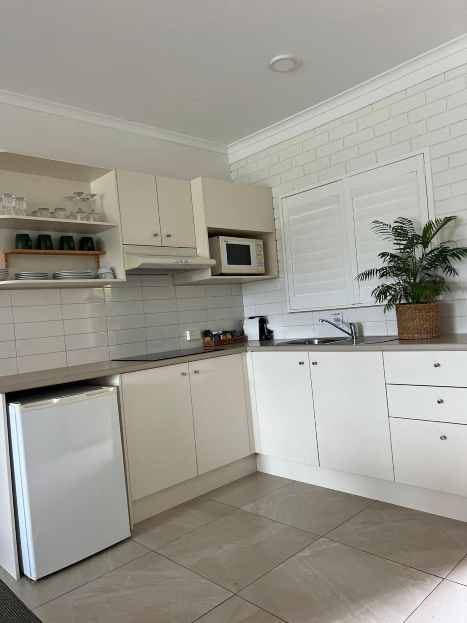 Mollymook Seascape Motel And Apartments (Adults Only) Екстериор снимка